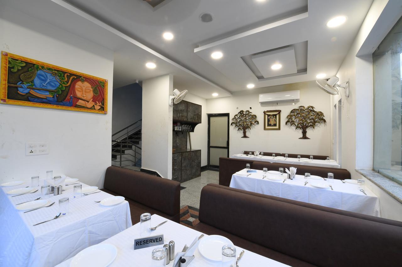 Madhav Muskan Residency Mathura Exteriér fotografie